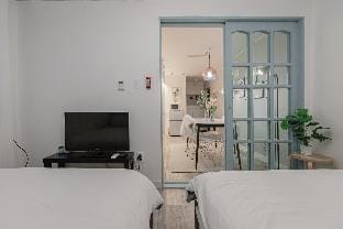 Sweet LUNA#4 Hongdae Stn.4min 1BR+@R & Rooftop Apartment in Seoul