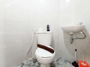 Modern Look Homey Studio Amartha View By Travelio Apartment in Indonesia