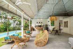 Villa Joya-Umalas 3-bedroom with pool and garden Villa in North Kuta