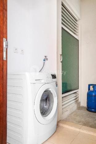Charme by Kozystay - Setiabudi Apartment in South Jakarta City