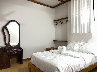 Khaya Gaze medicinal Plantation Guest House  Villa in Kerala