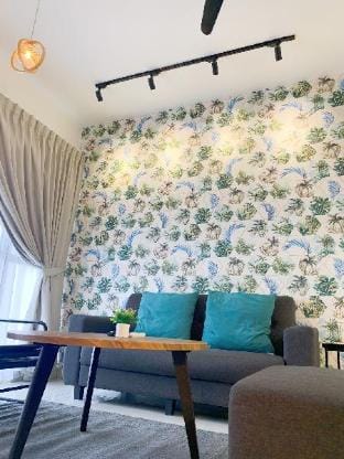 A1311 Netflix Southkey Mall Infinity Pool Vacation rental in Johor Bahru