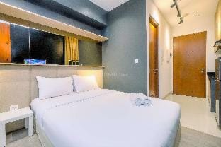 MinimalistComfy Studio Ciputra World 2 By Travelio Apartment in South Jakarta City