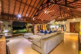 Villa Maya Aseman Bagus Padonan Villa in North Kuta