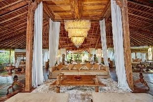 The New Serenity River Villa, 24 Pax, 12 Bedroom Villa in North Kuta