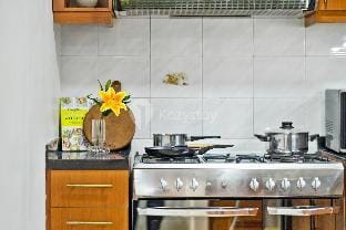 Fiore by Kozystay - Kuningan Apartment in South Jakarta City
