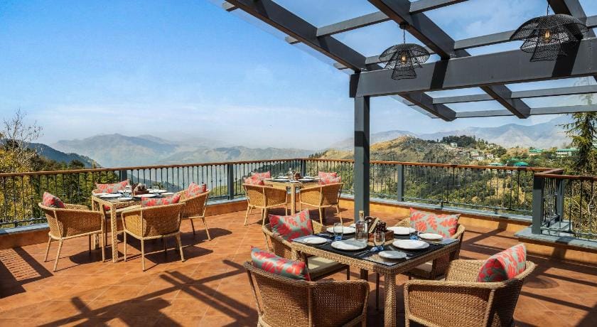jüSTa Hollow Oak, Mussoorie Hotel in Uttarakhand