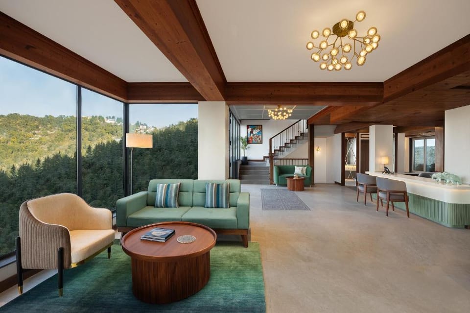 jüSTa Hollow Oak, Mussoorie Hotel in Uttarakhand