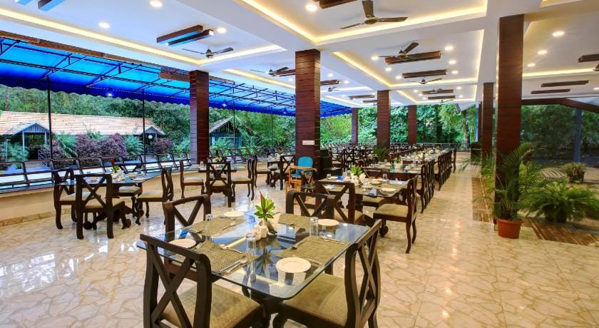 Gokulam Grand Resort & Spa, Coorg Hotel in Kerala