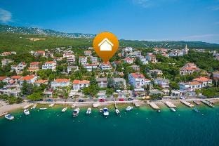 Beba srednji Apartment in Primorje-Gorski Kotar County