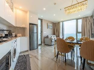 Copacabana Jomtien 1 Bedroom Private Swimming pool Apartment in Pattaya City