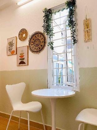 Affordable Room for 4/1BR-1WC/Old*Quarter Apartment in Hanoi