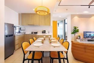 Sarcelle by ALV, 3BR Stylish Georgetown  Apartment in George Town