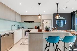 KozyGuru | Wentworth Point | 2 Beds stylish APT Vacation rental in Sydney