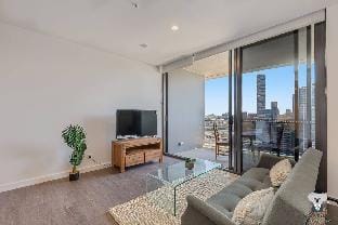 KozyGuru | South Brisbane | 1 Bed APT+Free Parking Vacation rental in Brisbane City