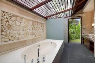 Luxury 4BR Private Pool Villa near Jimbaran Beach Vacation rental in Bali