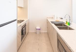 KozyGuru | Surfers Paradise | Ocean views Vacation rental in Surfers Paradise