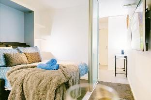 Melbourne CBD Cosy 1 Bedroom APT Vacation rental in Melbourne