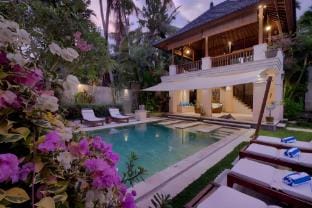 Comfy 4BR Private Pool Villa Near Saba Beach Villa in Blahbatuh