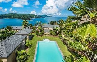 La Bella Waters 3 - Luxury Ocean View With Buggy Vacation rental in Whitsundays