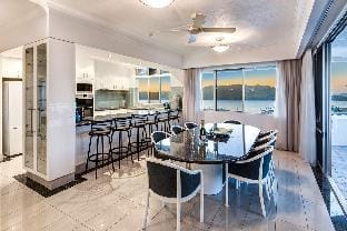 Yacht Harbour Tower 5 - Renovated Newly Furnished Vacation rental in Whitsundays