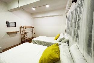 Private Full-Floor Spacious 5BR in China Town Apartment in Bangkok