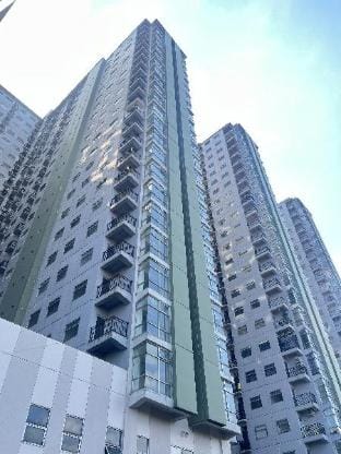 Studio 2 Apartemen Grand Asia Afrika by Lekgin Apartment in Bandung