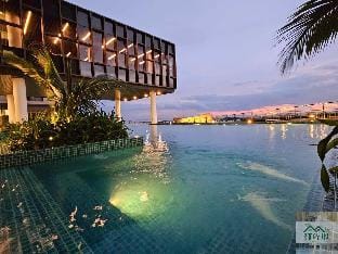 Bali Residence Melaka with Fun Pool (5 Pax) Apartment in Malacca