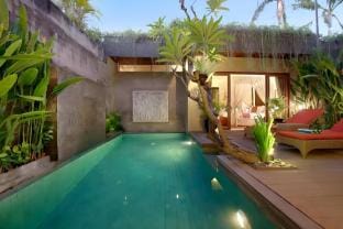 Romantic 2 BR Private Pool #ZN07 Villa in Kuta