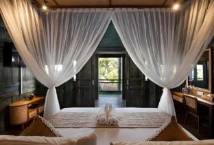 Amazing 3BR Villa with Pool near Saba Beach Villa in Blahbatuh