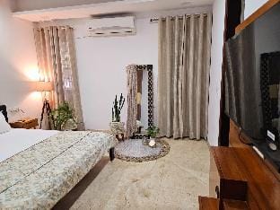 Beautiful & Cozy Stay Apartment in New Delhi
