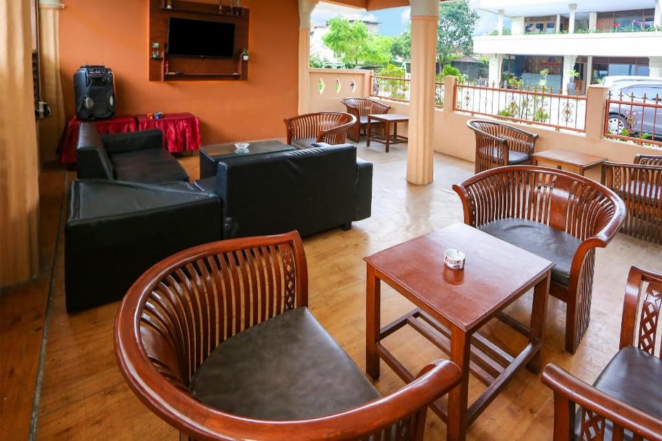 Hotel O Gondangdia Near Dairyland Mountain View Hotel in Cisarua