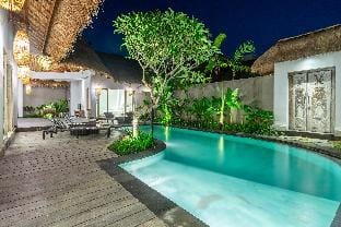 Brand new Luxury 3BR villa Ethnic Ubud #3 Villa in Ubud