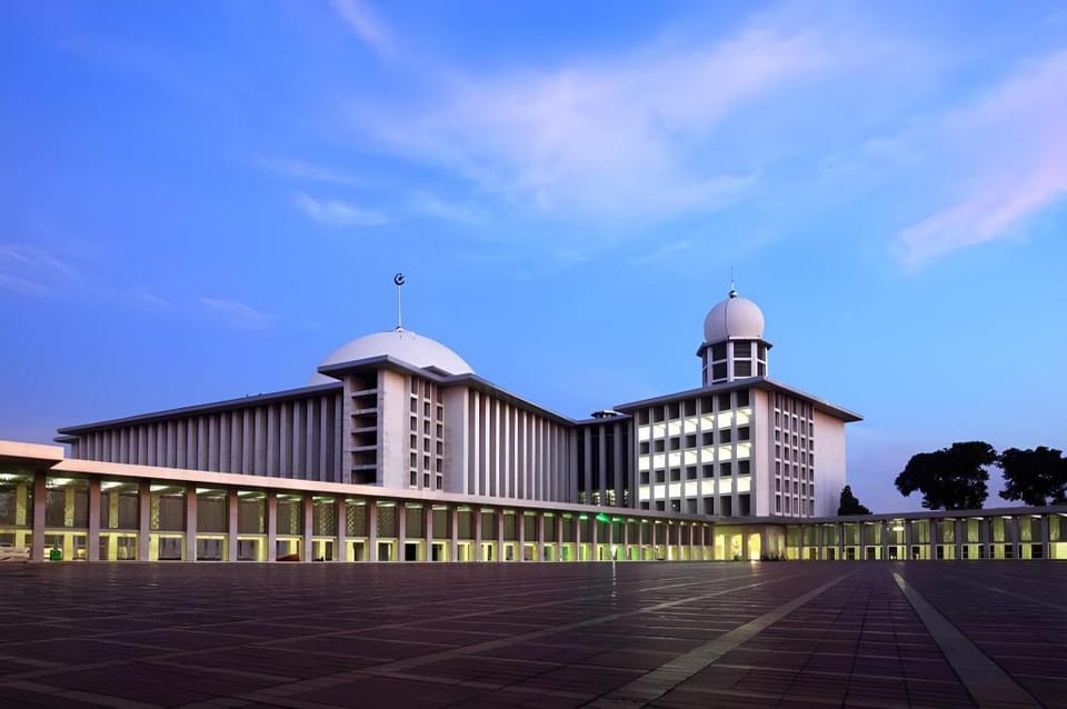 KELOWNA DWIWARNA RESIDENCE Hotel in Jakarta