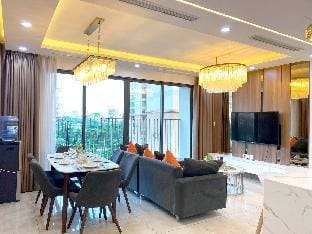 Căn Hộ Cao Cấp  3 phòng ngủ tại dcapitale Apartment in Laos
