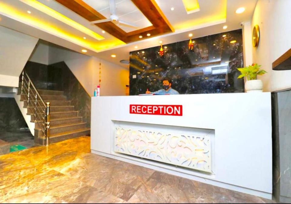 Hotel The Glory Near Delhi Airport Hotel in New Delhi