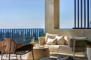 Ocean Sanctuary: Luxury Residence on Burleigh Hill Vacation rental in Burleigh Heads