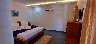 Empire Single Bedroom Villa with Common Pool Villa in Kerala