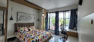 Raida Family Villa with private swimming pool Villa in Bandung