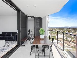 Brand New Luxury Oceanview Apartment in Burleigh! Apartment in Burleigh Heads