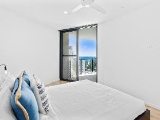 Brand New Luxury Oceanview Apartment in Burleigh! Apartment in Burleigh Heads