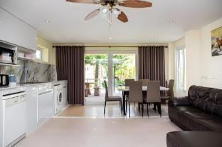 Koh Chang Pool Villa - by KohChangVillas Vacation rental in Ko Chang