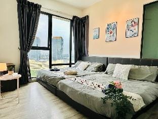 Chic Pink Paradise @ 2BR Mosaic Retreat 6-11 pax Vacation rental in Johor Bahru