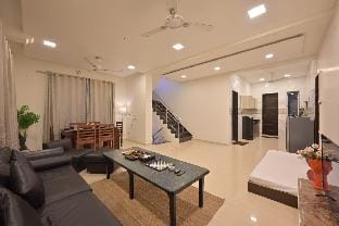 S2 Premium Villa  4Bhk - Jacuzzi  / Swiming pool  Villa in Lonavla