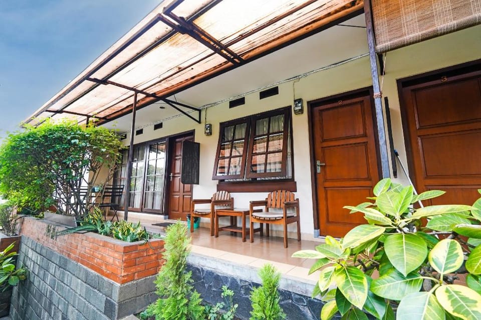 Hotel O Sukamulya Homestay Hotel in Bandung