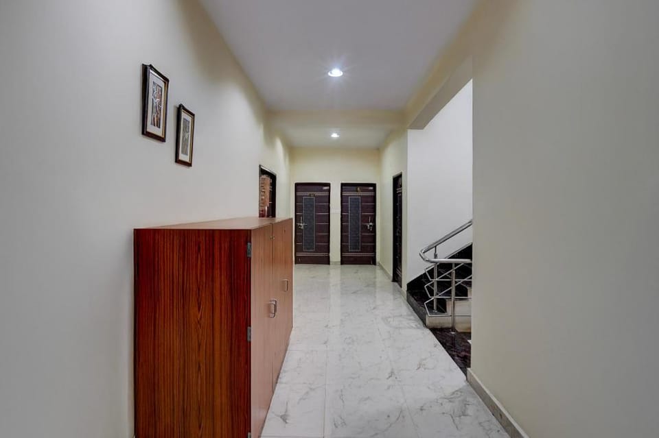 Super Hotel O Samne Ghat Hotel in Varanasi