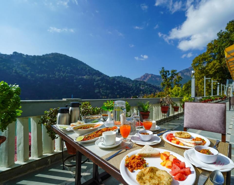 Hotel Silverton Hotel in Uttarakhand