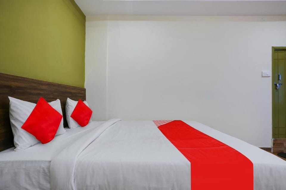 Hotel O Home Hotel R Square Nacharam Hotel in Secunderabad