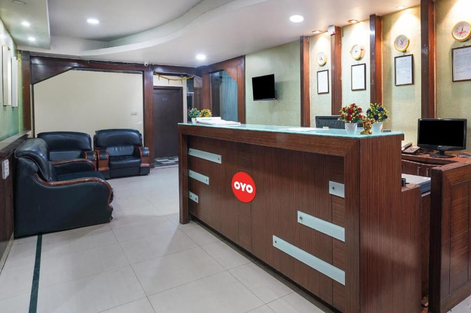 Hotel O Grand Aarvi inn Hotel in Secunderabad