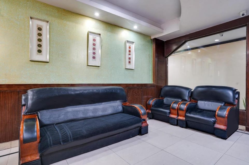 Hotel O Grand Aarvi inn Hotel in Secunderabad
